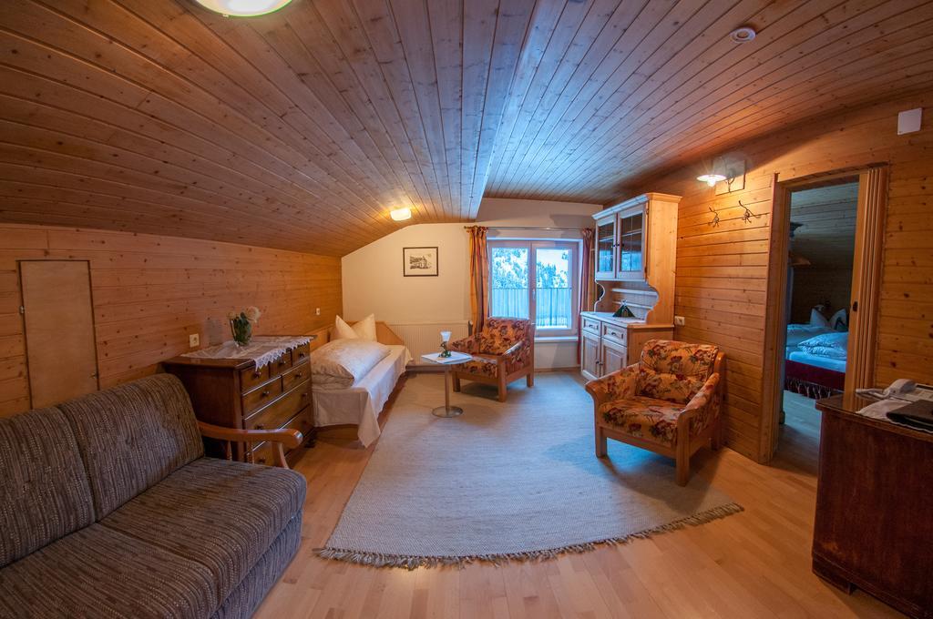 Pension Alwin レッヒ 部屋 写真