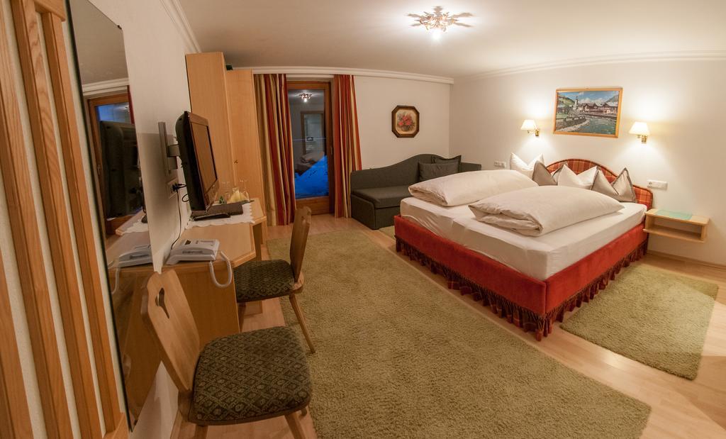 Pension Alwin レッヒ 部屋 写真