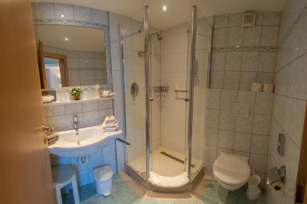 Pension Alwin レッヒ 部屋 写真