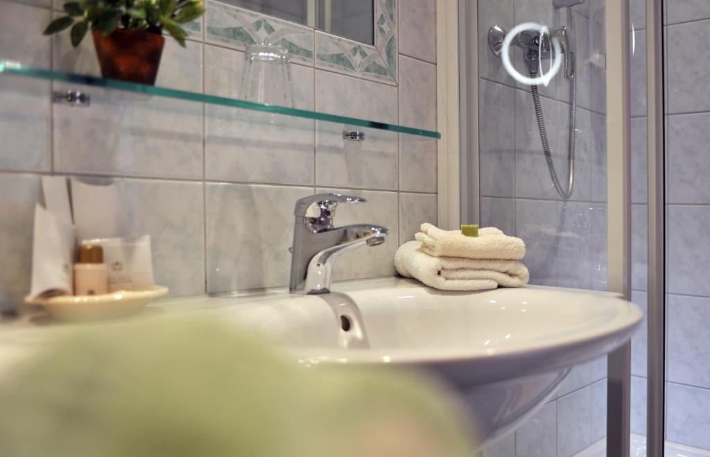 Pension Alwin レッヒ 部屋 写真